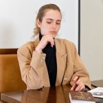 Zaufaj sobie: jak mądrze korzystać z intuicji przy najtrudniejszych wyborach