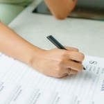 Od impulsu do intencji: jak odróżnić chwilowe pokusy od tego, co naprawdę jest Ci potrzebne